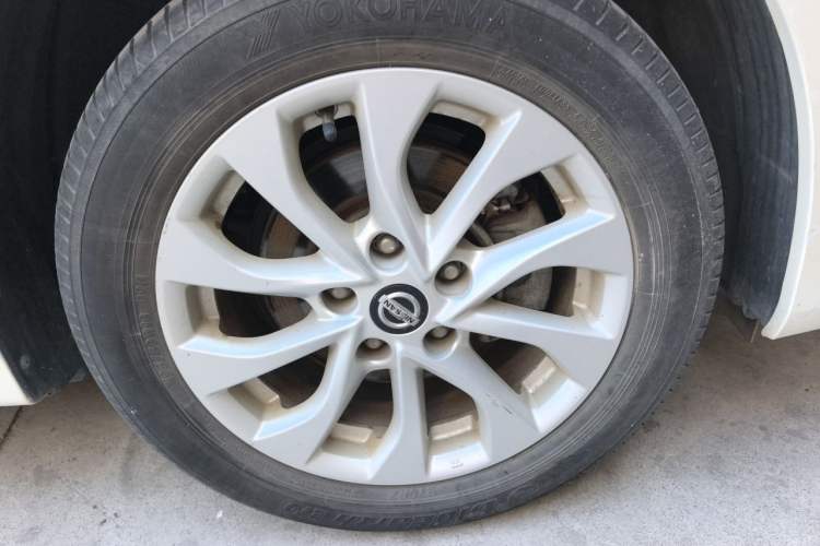 Used Nissan Sylphy 2019 Classic 1.6XL CVT Luxury Edition Right Front Wheel Hub