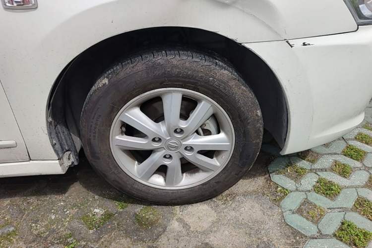 Used Nissan Sylphy 2019 Classic 1.6XE+ CVT SmartConnect Leading Edition Right Front Wheel Hub