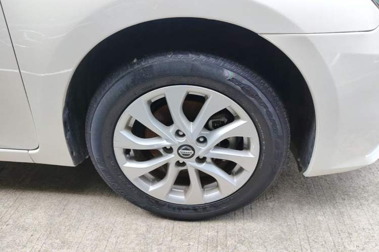 Used Nissan Sylphy 2019 1.6XV CVT Smart Connect Luxury Edition China VI Standard Right Front Wheel Hub