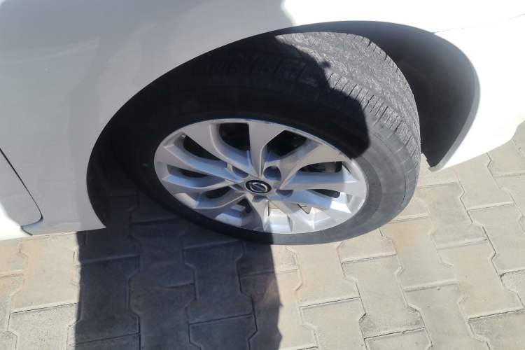Used Nissan Sylphy 2019 1.6XV CVT Smart Connect Luxury Edition China VI Standard Right Front Wheel Hub