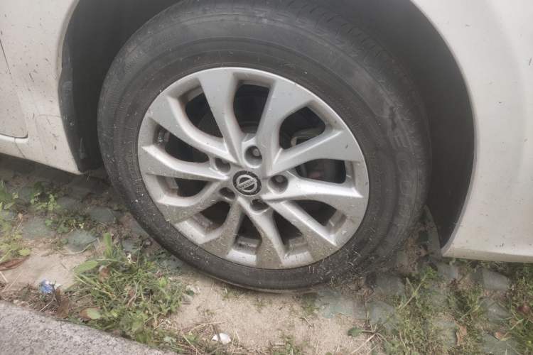 Used Nissan Sylphy 2019 1.6XV CVT Smart Connect Luxury Edition China VI Standard Right Front Wheel Hub