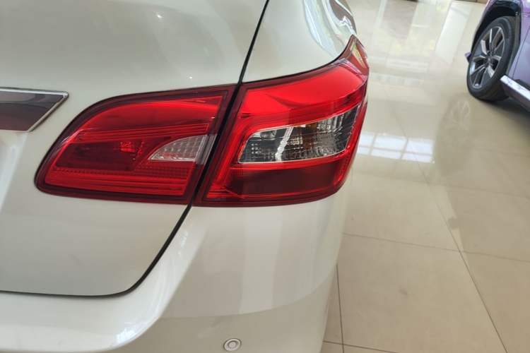 Used Nissan Sylphy 2019 Classic 1.6XE CVT Comfort Edition Right Rear Taillight