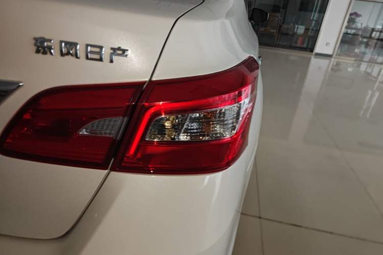 Used Nissan Sylphy 2019 Classic 1.6XL CVT Luxury Edition Right Rear Taillight