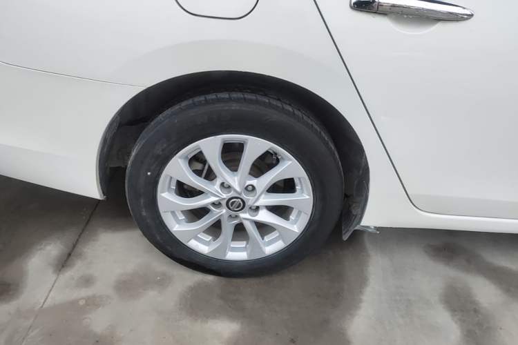 Used Nissan Sylphy 2019 1.6XV CVT Smart Connect Luxury Edition China VI Standard Right Rear Wheel Hub
