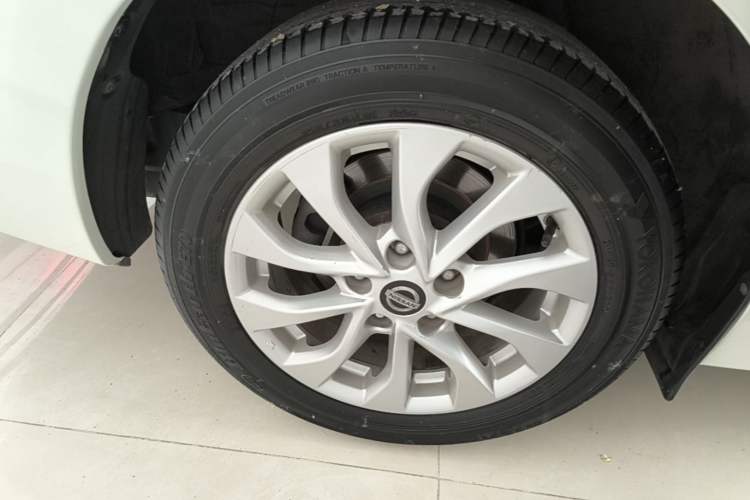 Used Nissan Sylphy 2019 Classic 1.6XL CVT Luxury Edition Right Rear Wheel Hub