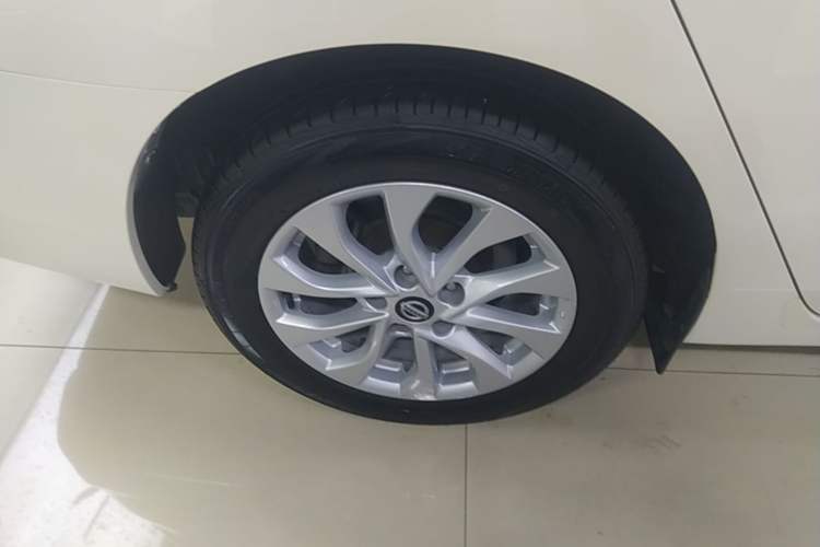 Used Nissan Sylphy 2019 Classic 1.6XL CVT Luxury Edition Right Rear Wheel Hub