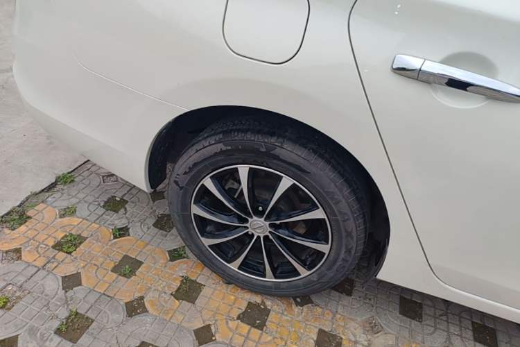 Used Nissan Sylphy 2019 Classic 1.6XE CVT Comfort Edition Right Rear Wheel Hub