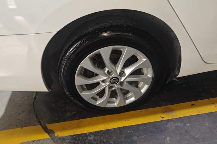 Used Nissan Sylphy 2019 1.6XV CVT Smart Connect Luxury Edition China VI Standard Right Rear Wheel Hub