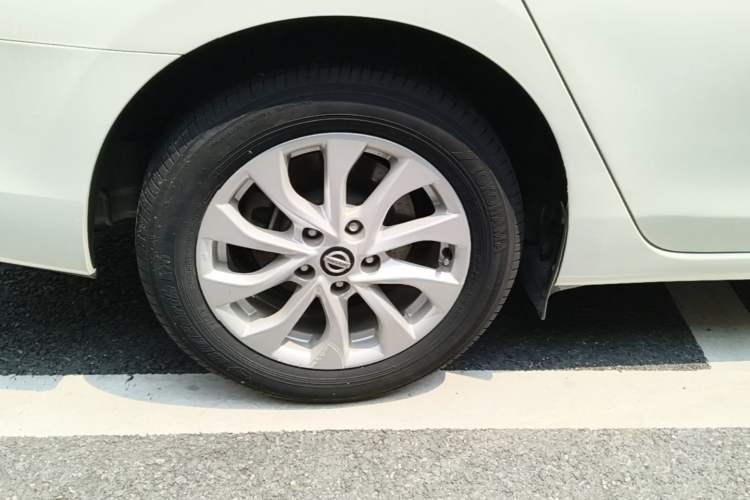 Used Nissan Sylphy 2019 1.6XV CVT Smart Connect Luxury Edition China VI Standard Right Rear Wheel Hub