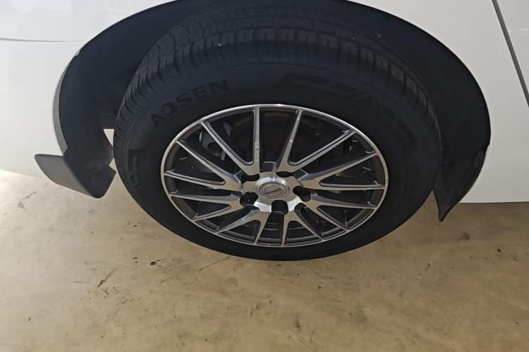 Used Nissan Sylphy 2019 Classic 1.6XE CVT Comfort Edition Right Rear Wheel Hub