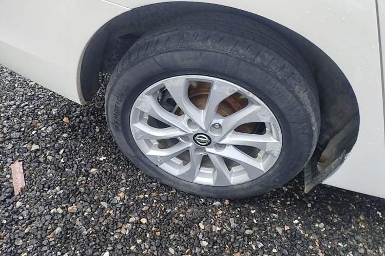 Used Nissan Sylphy 2019 1.6XV CVT Smart Connect Luxury Edition China VI Standard Right Rear Wheel Hub