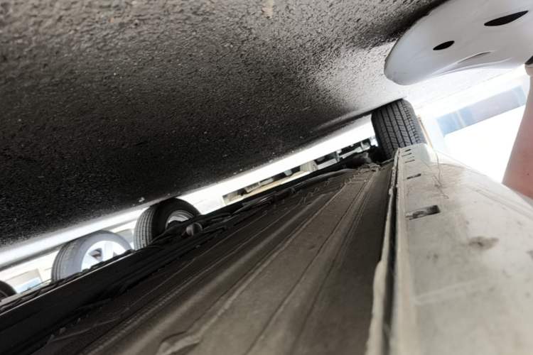 Used Nissan Sylphy 2019 Classic 1.6XE+ CVT SmartConnect Leading Edition Right Side Sill