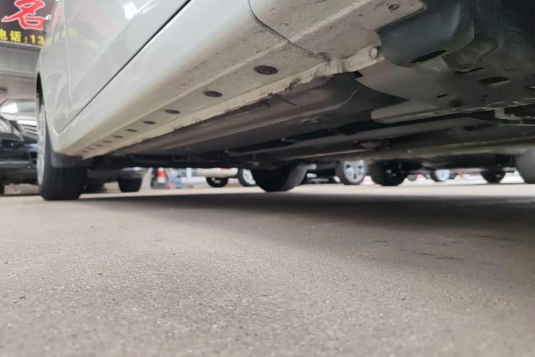 Used Nissan Sylphy 2019 Classic 1.6XE CVT Comfort Edition Right Side Sill
