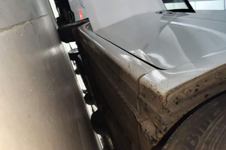 Used Nissan Sylphy 2019 1.6XV CVT Smart Connect Luxury Edition China VI Standard Right Side Sill