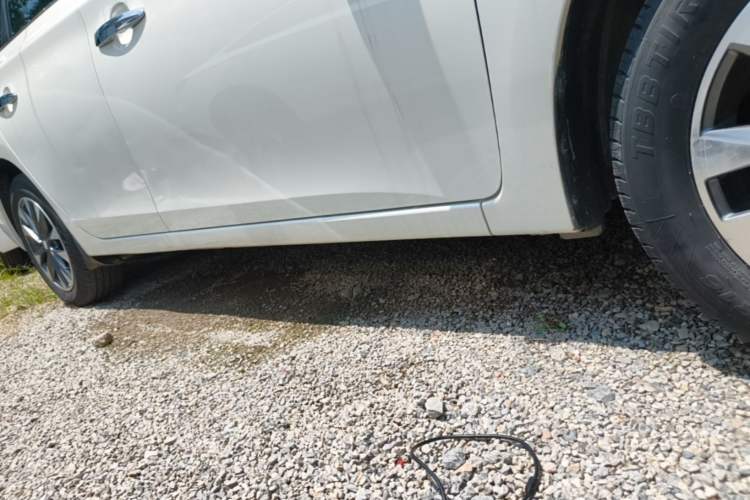 Used Nissan Sylphy 2019 Classic 1.6XE CVT Comfort Edition Right Side Sill