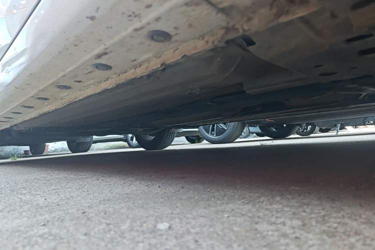 Used Nissan Sylphy 2019 Classic 1.6XE CVT Comfort Edition Right Side Sill