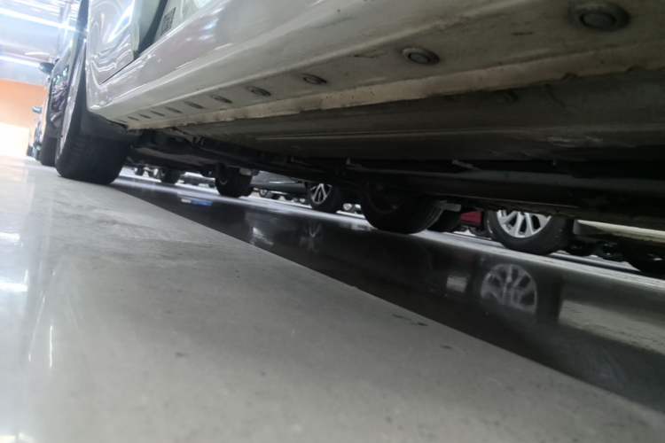 Used Nissan Sylphy 2019 Classic 1.6XL CVT Luxury Edition Right Side Sill