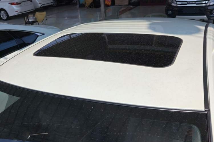 Used Nissan Sylphy 2019 1.6XV CVT Smart Connect Luxury Edition China VI Standard Roof