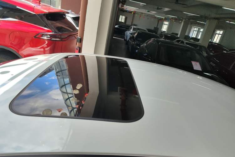 Used Nissan Sylphy 2019 1.6XV CVT Smart Connect Luxury Edition China VI Standard Roof