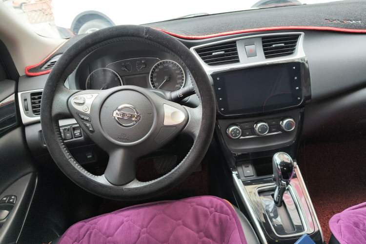 Used Nissan Sylphy 2019 1.6XV CVT Smart Connect Luxury Edition China VI Standard Steering Wheel