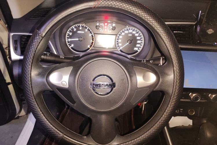 Used Nissan Sylphy 2019 1.6XE CVT Comfort Edition China VI Standard Steering Wheel