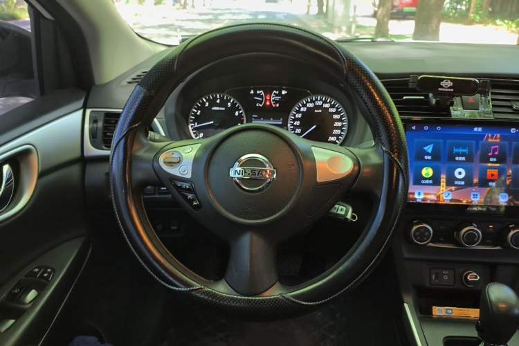Used Nissan Sylphy 2019 1.6XE CVT Comfort Edition China V Standard Steering Wheel
