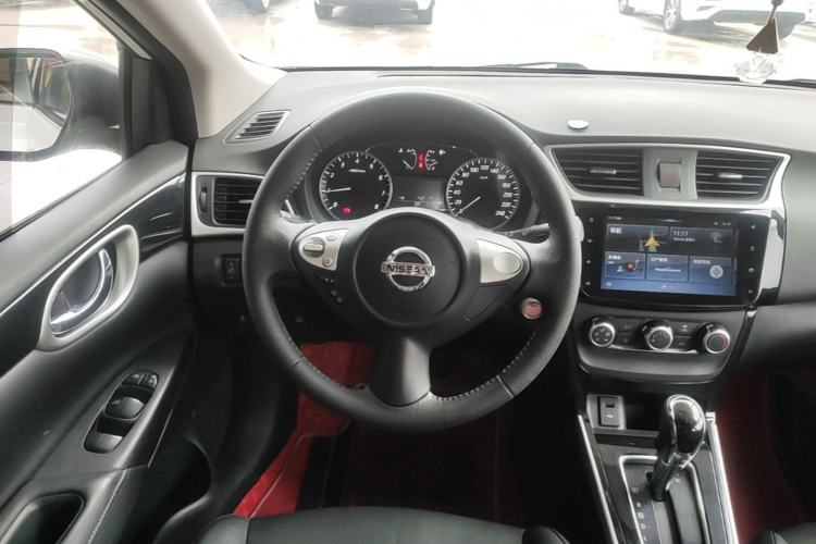 Used Nissan Sylphy 2019 1.6XV CVT Smart Connect Luxury Edition China VI Standard Steering Wheel