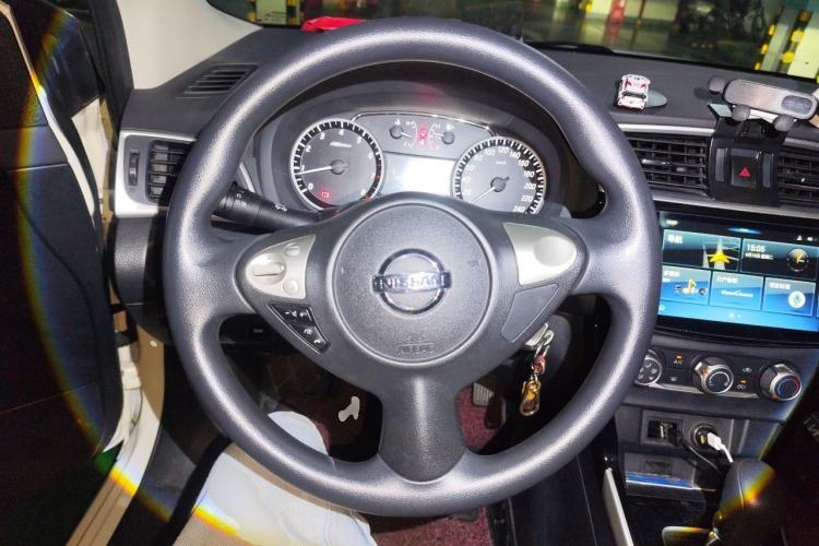 Used Nissan Sylphy 2019 Classic 1.6XL CVT Luxury Edition Steering Wheel