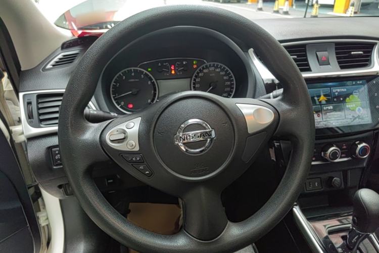 Used Nissan Sylphy 2019 Classic 1.6XL CVT Luxury Edition Steering Wheel