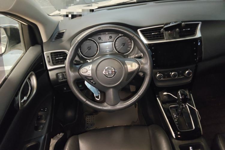 Used Nissan Sylphy 2019 1.6XV CVT Smart Connect Luxury Edition China VI Standard Steering Wheel