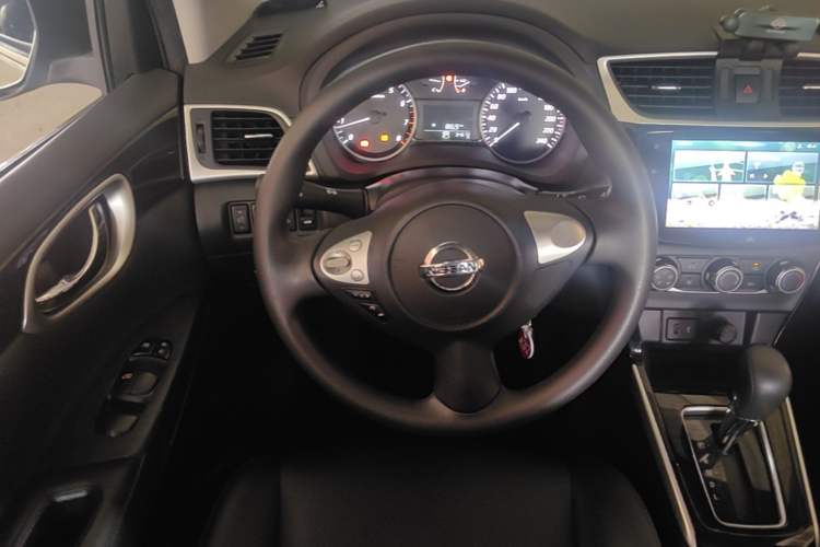 Used Nissan Sylphy 2019 Classic 1.6XL CVT Luxury Edition Steering Wheel