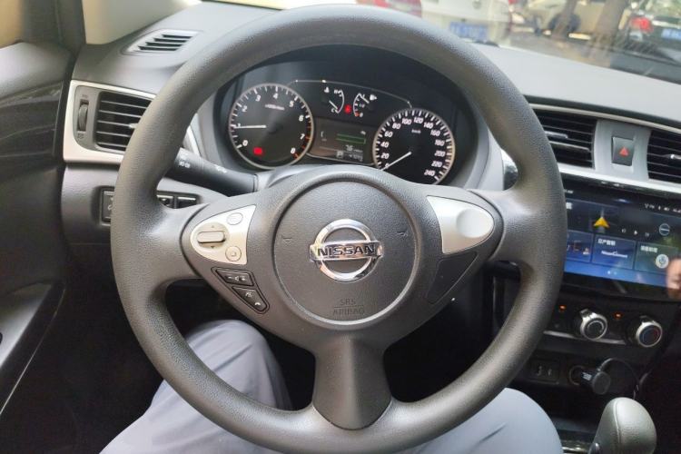 Used Nissan Sylphy 2019 Classic 1.6XL CVT Luxury Edition Steering Wheel