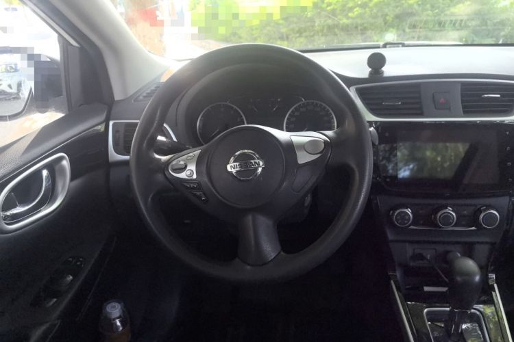 Used Nissan Sylphy 2019 Classic 1.6XE+ CVT Smart Connect Luxury Edition Steering Wheel