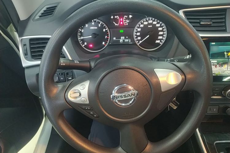 Used Nissan Sylphy 2019 Classic 1.6XL CVT Luxury Edition Steering Wheel