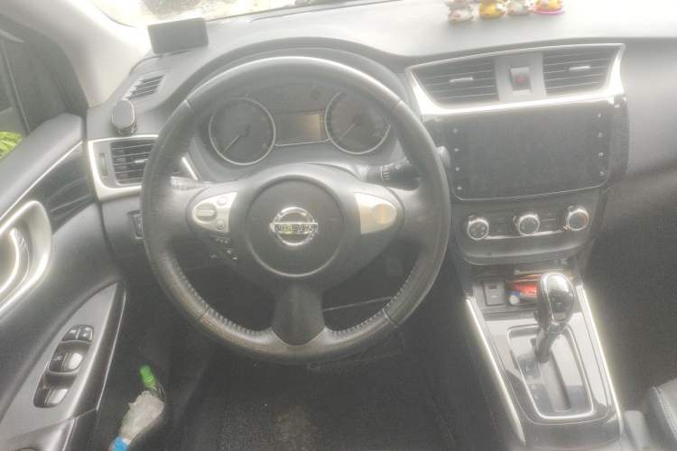 Used Nissan Sylphy 2019 Classic 1.6XL CVT Luxury Edition Steering Wheel
