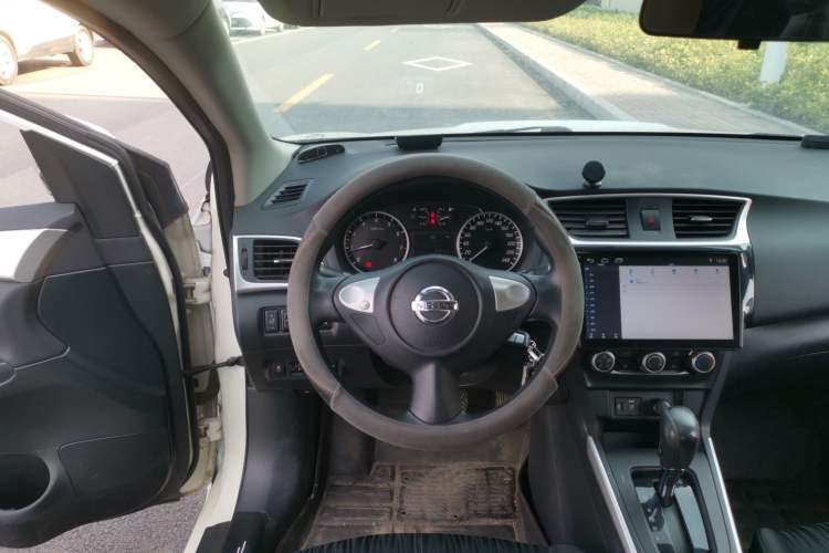 Used Nissan Sylphy 2019 Classic 1.6XE CVT Comfort Edition Steering Wheel