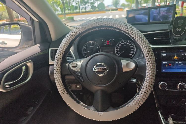 Used Nissan Sylphy 2019 Classic 1.6XL CVT Luxury Edition Steering Wheel