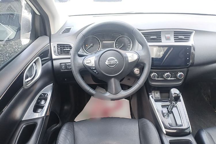 Used Nissan Sylphy 2019 1.6XV CVT Smart Connect Luxury Edition China VI Standard Steering Wheel