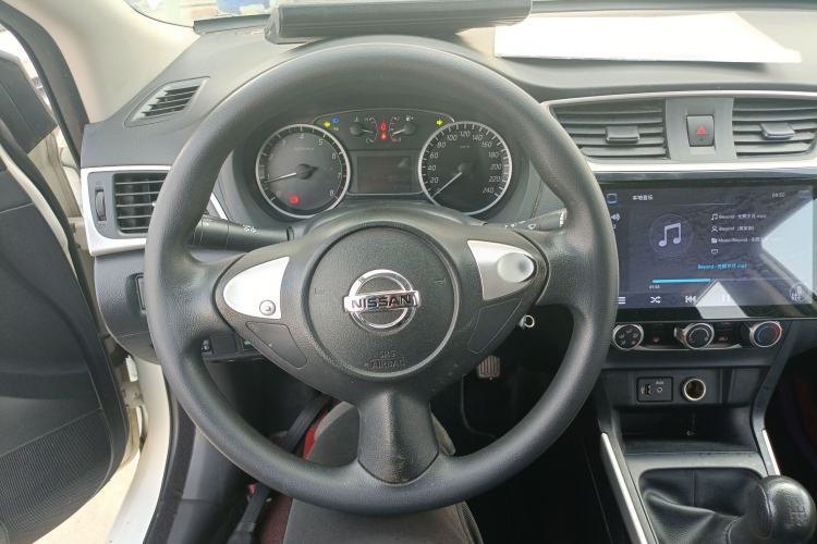 Used Nissan Sylphy 2019 Classic 1.6XE Manual Comfort Edition Steering Wheel