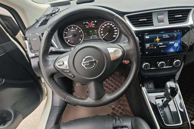 Used Nissan Sylphy 2019 1.6XV CVT Smart Connect Luxury Edition China VI Standard Steering Wheel