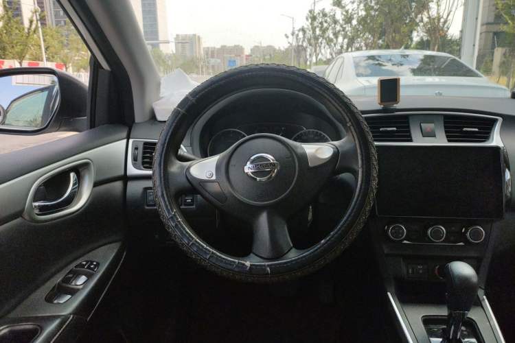 Used Nissan Sylphy 2019 Classic 1.6XE CVT Comfort Edition Steering Wheel