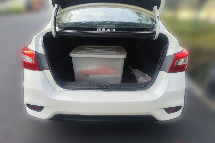 Used Nissan Sylphy 2019 1.6XV CVT Smart Connect Luxury Edition China V Standard Trunk