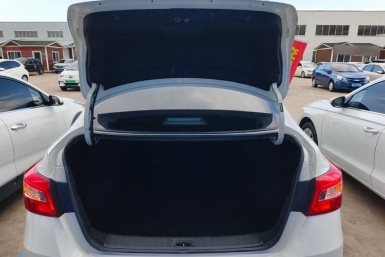 Used Nissan Sylphy 2019 Classic 1.6XE CVT Comfort Edition Trunk