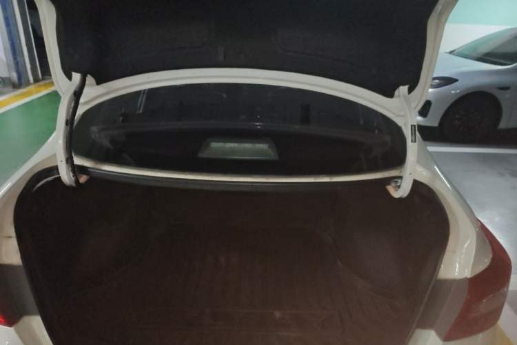 Used Nissan Sylphy 2019 1.6XV CVT Smart Connect Luxury Edition China V Standard Trunk