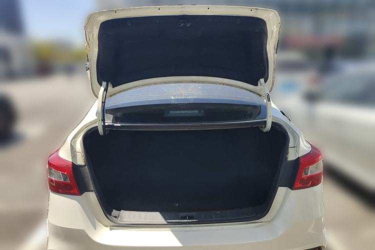 Used Nissan Sylphy 2019 Classic 1.6XE CVT Comfort Edition Trunk
