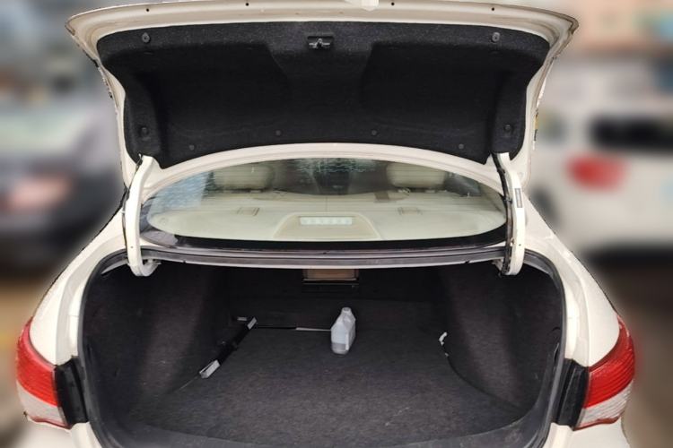 Used Nissan Sylphy 2019 Classic 1.6XE+ CVT SmartConnect Leading Edition Trunk