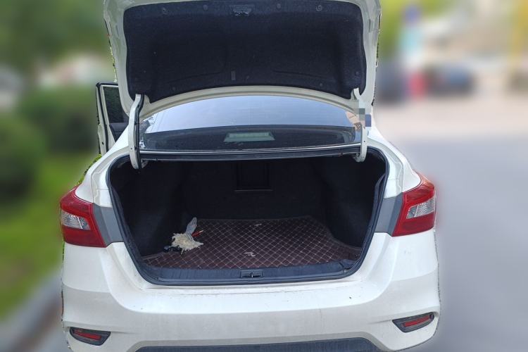 Used Nissan Sylphy 2019 1.6XV CVT Smart Connect Luxury Edition China V Standard Trunk