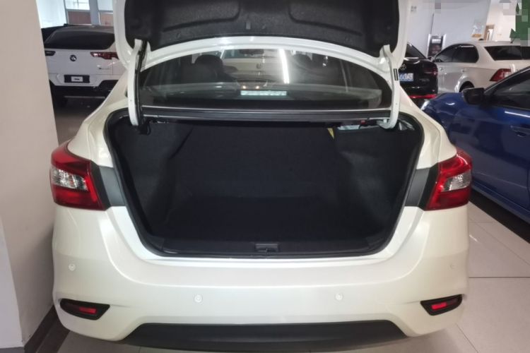 Used Nissan Sylphy 2019 Classic 1.6XE CVT Comfort Edition Trunk