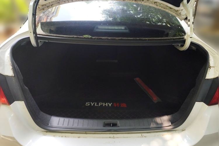 Used Nissan Sylphy 2019 Classic 1.6XL CVT Luxury Edition Trunk