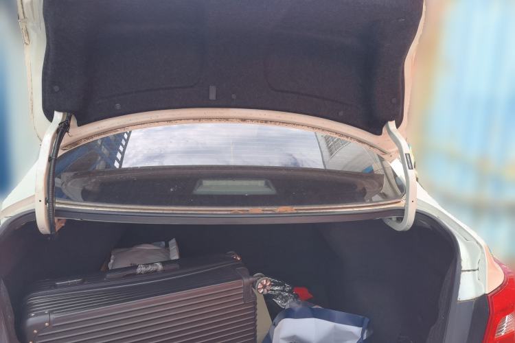 Used Nissan Sylphy 2019 Classic 1.6XE CVT Comfort Edition Trunk